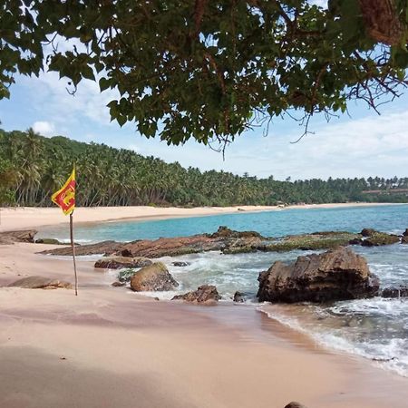 Jaya Home Stay Tangalle Buitenkant foto